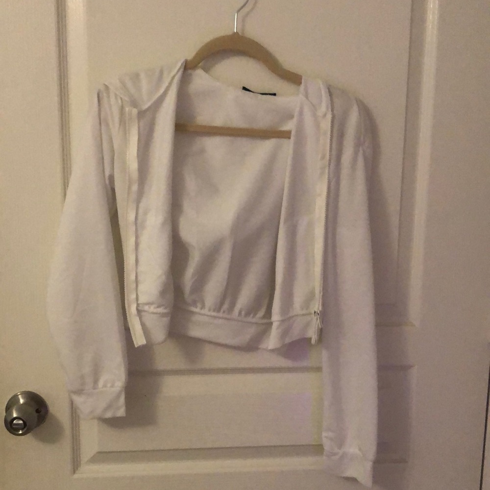 White zip up jacket